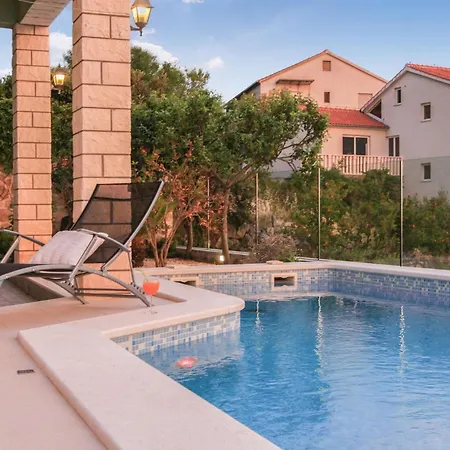 Holiday home In With Wifi, Private Swimming Pool And Outdoor Swimming Pool *