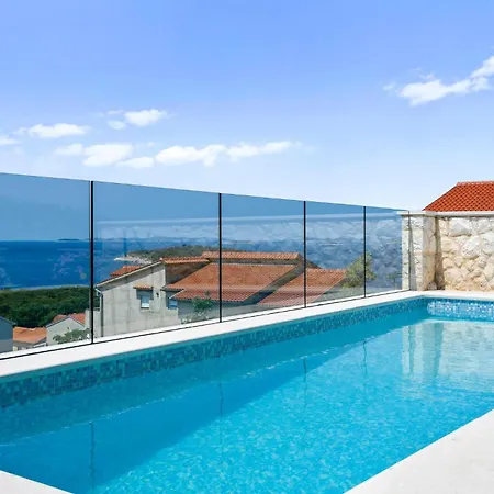 Holiday home In With Wifi, Private Swimming Pool And Outdoor Swimming Pool Primosten