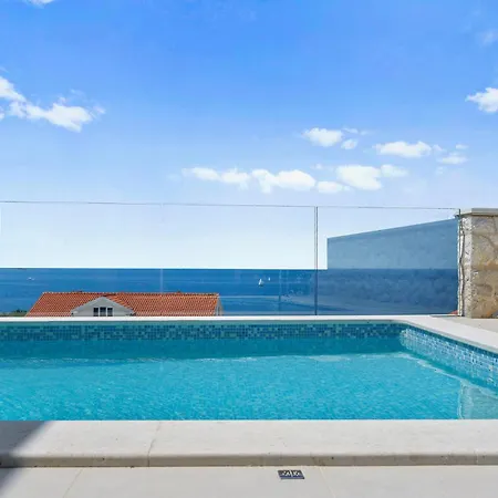 Holiday home In With Wifi, Private Swimming Pool And Outdoor Swimming Pool *